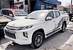 میتسوبیشی L200